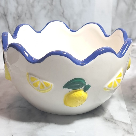Luna & Sage Set of 2 Lemon Theme Bowls With Blue Scallop Rim Kitchen Dinnerware - Picture 9 of 11
